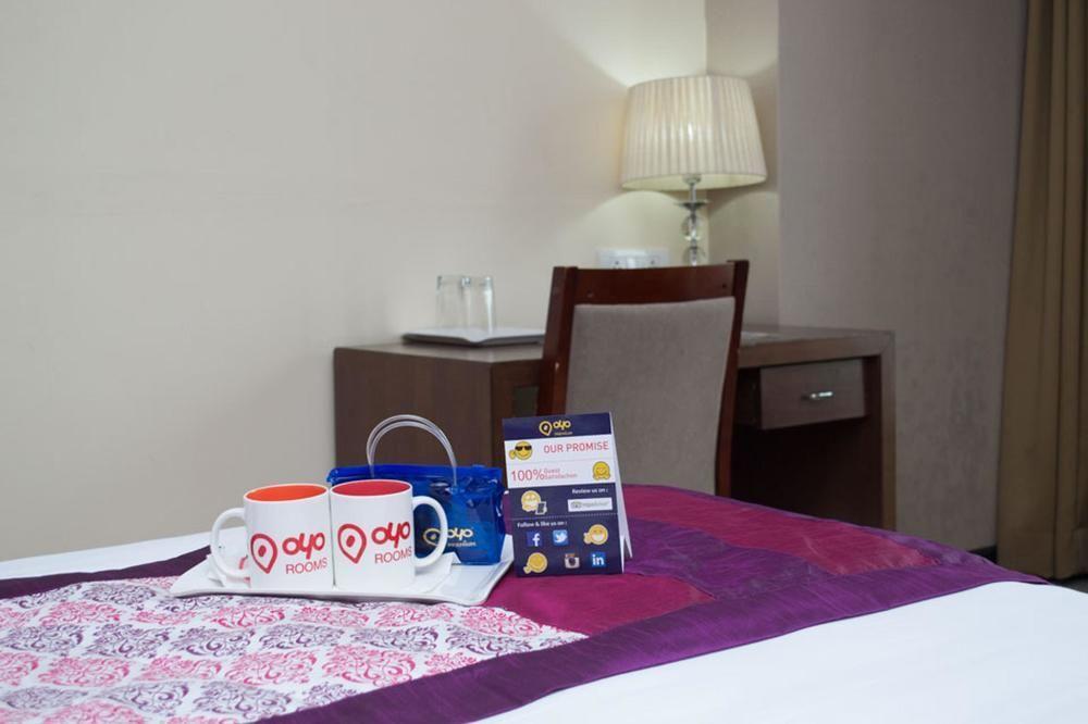 Oyo Premium Vani Vihar Hotel Bhubaneswar Eksteriør billede